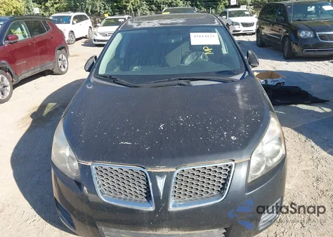 2009 Pontiac Vibe z USA, uszkodzony, nr VIN 5Y2SP67019Z450942